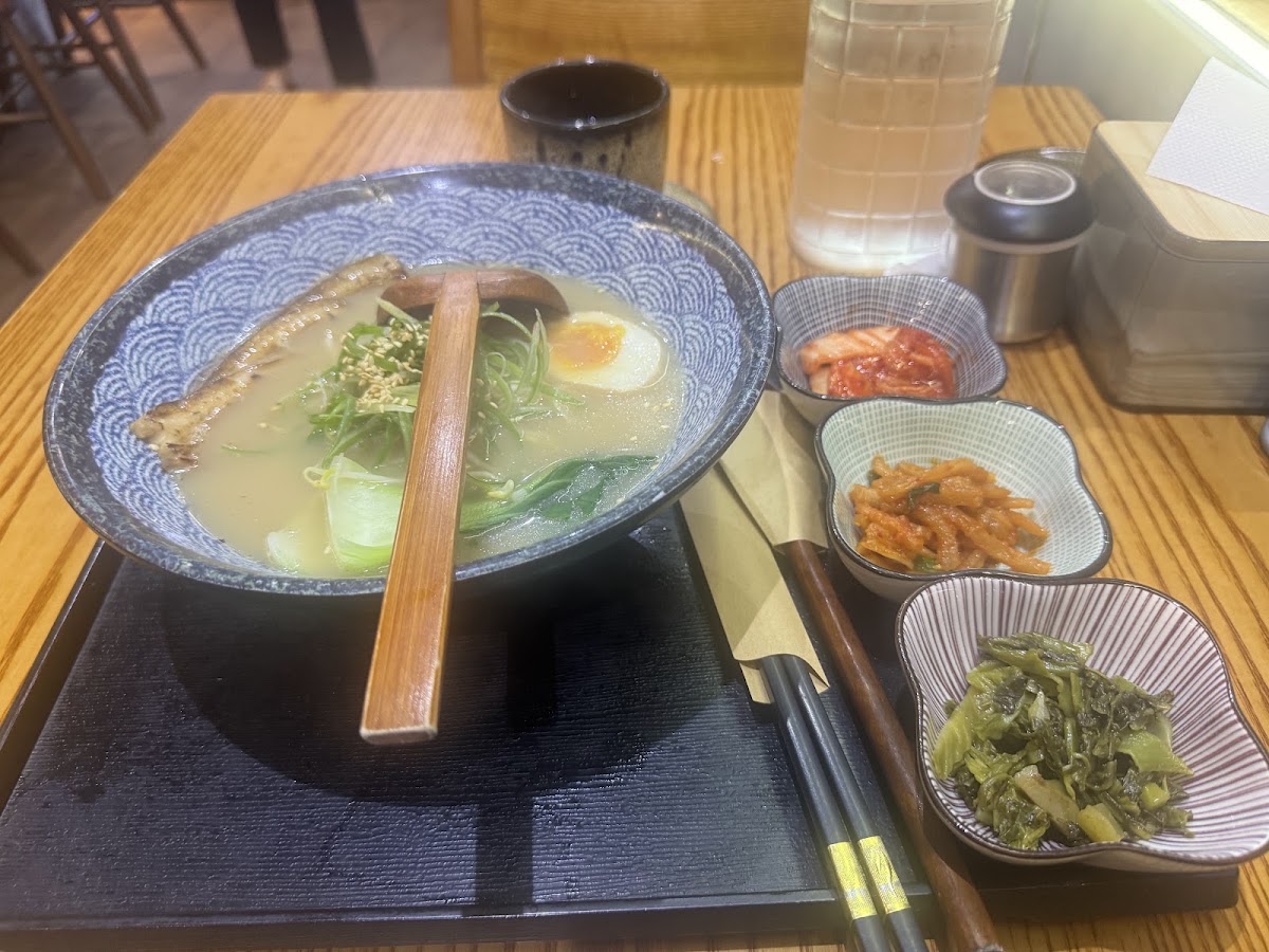 Mỳ Nhật Ramen Restaurant-4